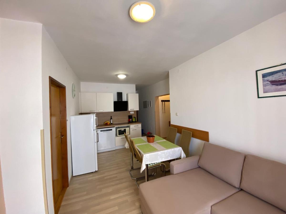 Apartmani Tamara Baska Esterno foto
